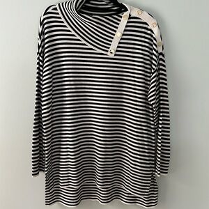 Chico’s Zenergy black & white stripe tunic with gold snap on neck and shoulder L